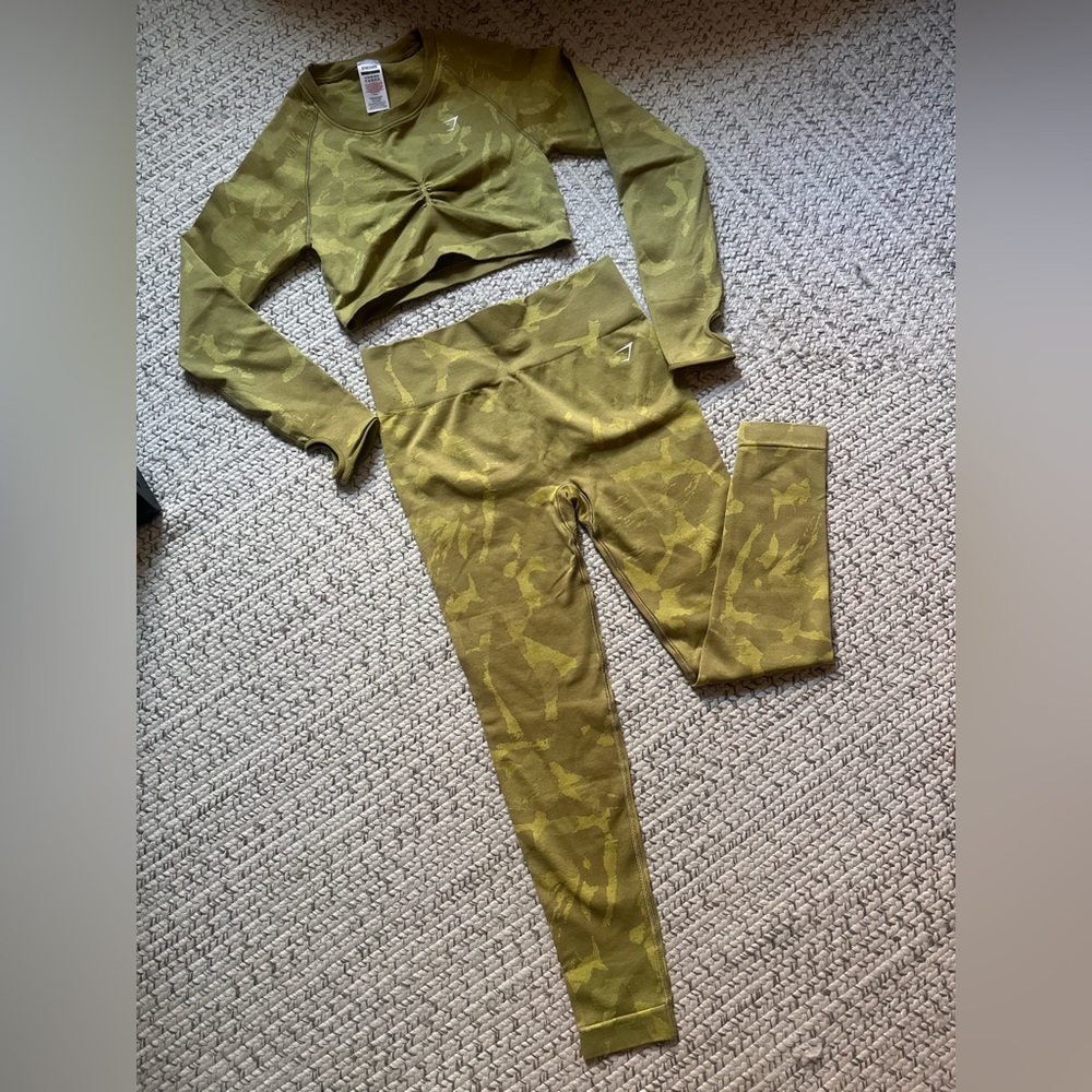 Gymshark Olive Camouflage Sweatshirt